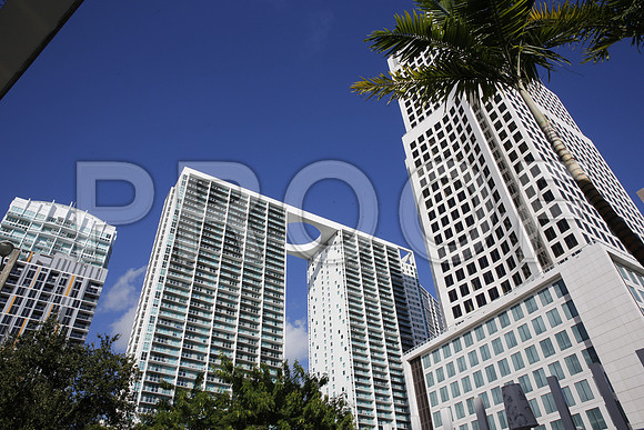 20131118_Related_Brickell_500_C7C8674