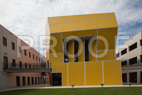 20140228_FIU_Nick_EXB_9C7C1469