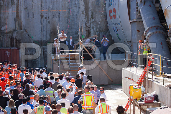 6071_DG_Miami_Tunnel_FL_11042011_VA0M4868