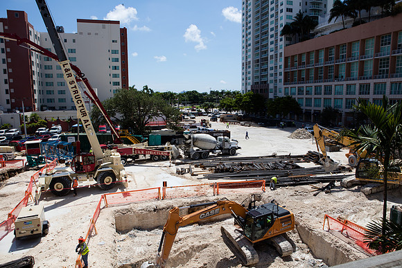 20160810_300_Biscayne_Vice_Moriarty_S5A1251