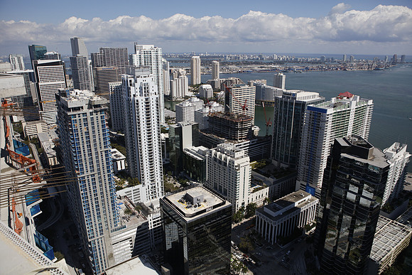20160218_Miami_City_Scape_East_Fisher_Island_S5A1723