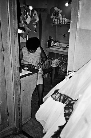 2525_FM_BW_35MM_CW_FOLES_FEB_19882525_FM_BW_35MM_CW_FOLES_FEB_1988_005