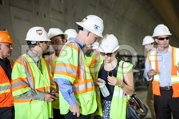 20120614-DG_Govenor_Rick_Scott_Visite_MT_Miami_FL_IMG-6971