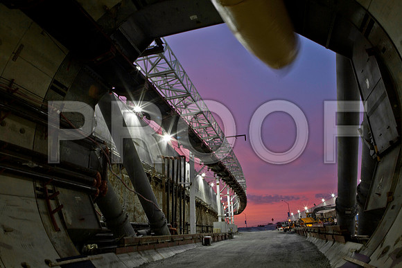 7031_DG_Mimai_Tunnel_01112012_Miami_FL_IMG_2965