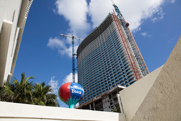 20160616_Hyde_Resort&Residences_Moriarty_S5A1509