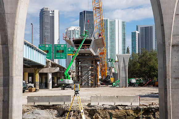 20201026_Connecting_Miami__75A6369