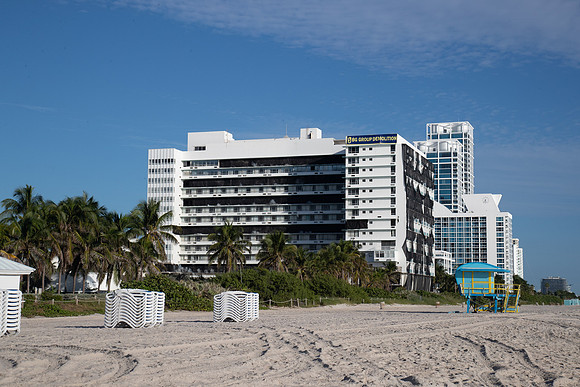 20221113_Deauville_Hotel_Demolition_CHU_6443
