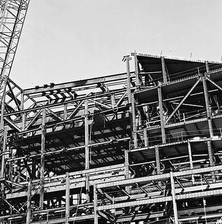 33733_R2_FM_BW_CONSTRUCTION_FL_04_05