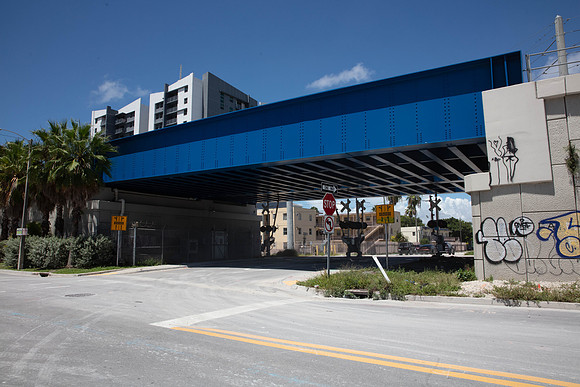 20200720_Connecting_Miami_395_Bridge__75A8252