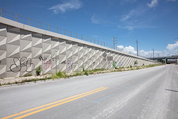 20200720_Connecting_Miami_395_Bridge__75A8255