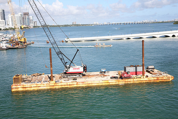 20151216_Meric_park_Shoping_20151216_Venetian_Causeway_Bridge_Project_IMG_5025