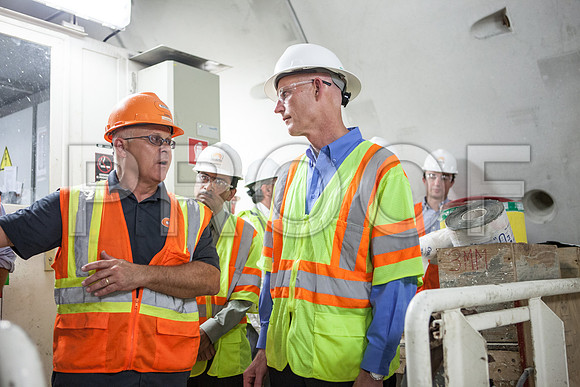20120614-DG_Govenor_Rick_Scott_Visite_MT_Miami_FL_IMG-6617