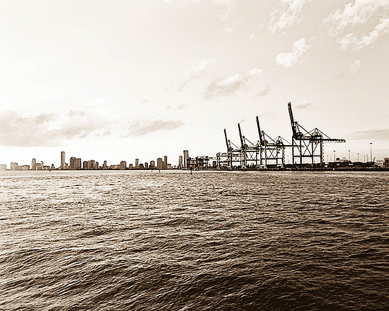 8017-Port-Miami-04-Raw-E009