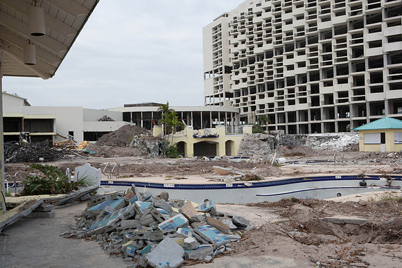 St_Regis_Demolition_20071025_Bal_Harbor_FL-0136
