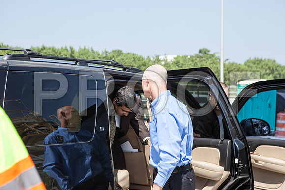 20120614-DG_Govenor_Rick_Scott_Visite_MT_Miami_FL_IMG-6383