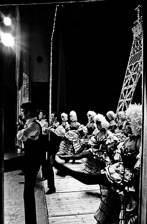 2512_FM_BW_35MM_CW_DEC_1991_25