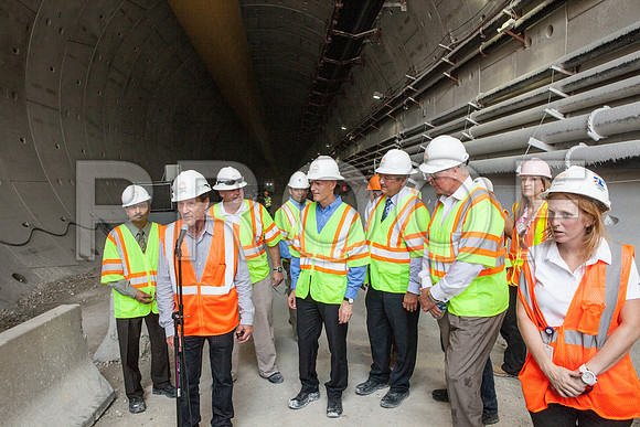 20120614-DG_Govenor_Rick_Scott_Visite_MT_Miami_FL_IMG-7020