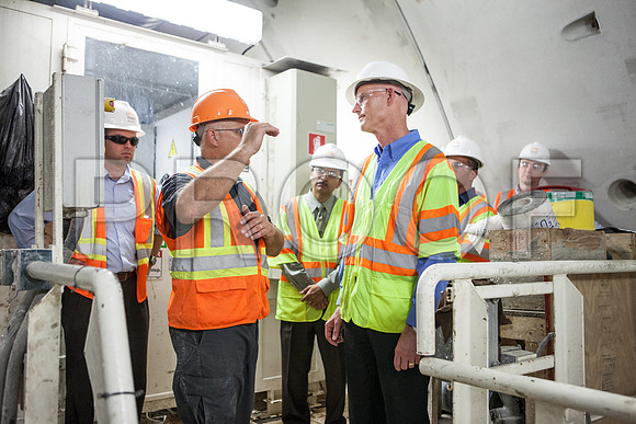 20120614-DG_Govenor_Rick_Scott_Visite_MT_Miami_FL_IMG-6607