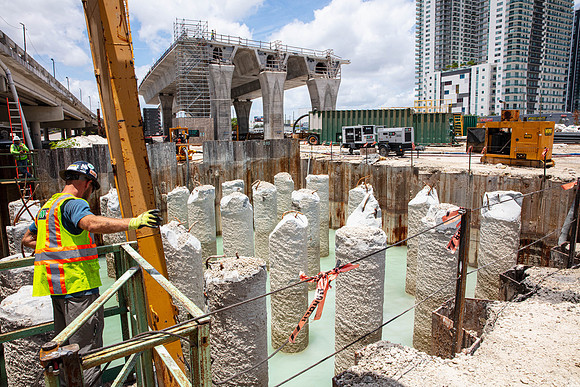 20210517_Connecting_Miami_75A1280