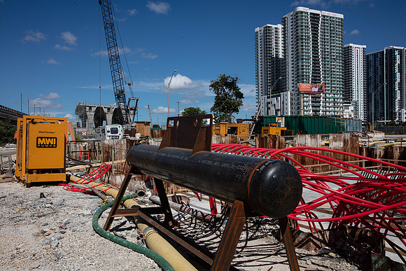 20210809_Connecting_Miami_75A5034