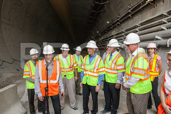 20120614-DG_Govenor_Rick_Scott_Visite_MT_Miami_FL_IMG-7018