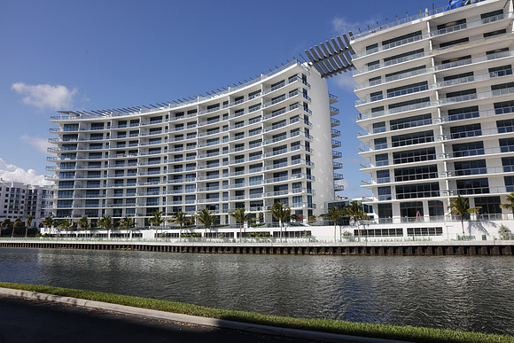 20151109_ECHO_Aventura_Moriarty__75A8258