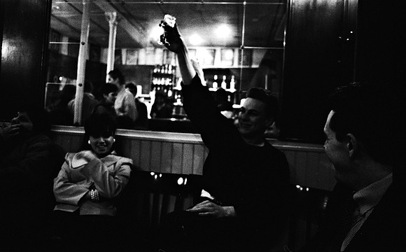 2517_FM_BW_35MM_CW_FOLES_1992_019
