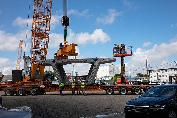 20201026_Connecting_Miami__75A6220