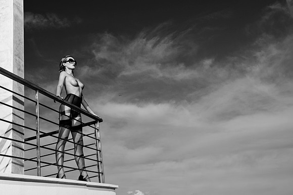 _33P4418
