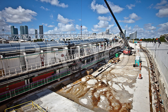6070_DG_Miami_Tunel_11032011_IMG_8050