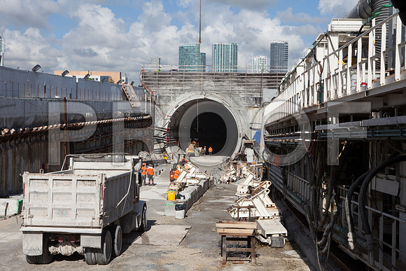 20121010-Miami_Tunnel_Doge_to_Miami_DG_Miami_FL_-0952