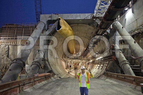 7031_DG_Mimai_Tunnel_01112012_Miami_FL_IMG_2996