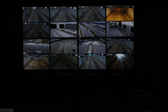 20151006_Port_MiamI_Control_Room_IMG_9147
