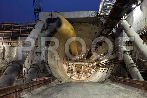 7031_DG_Mimai_Tunnel_01112012_Miami_FL_IMG_2980