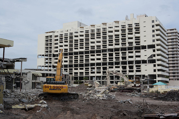 St_Regis_Demolition_20071025_Bal_Harbor_FL-0063