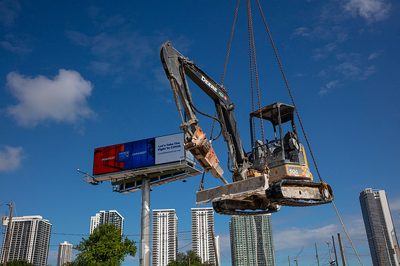20201026_Connecting_Miami__75A6347