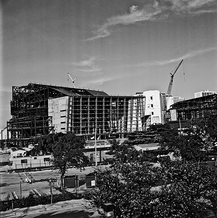 28266_FM_BW_PERFORMING_ARTS_CENTER_FL_04_04