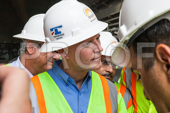20120614-DG_Govenor_Rick_Scott_Visite_MT_Miami_FL_IMG-7192