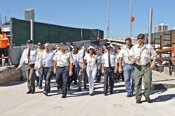 6071_DG_Miami_Tunnel_FL_11042011_DSC_8057
