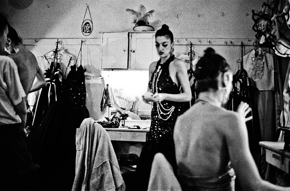 2521_FM_BW_35MM_CW_FOLES_NEWTON_ITALIE_JAN_1992_7