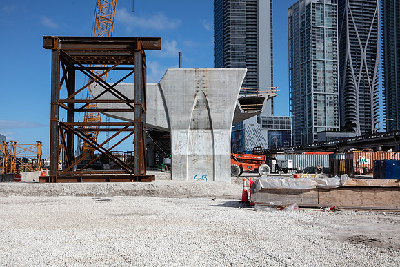 20201114_Connecting_Miami__75A7056