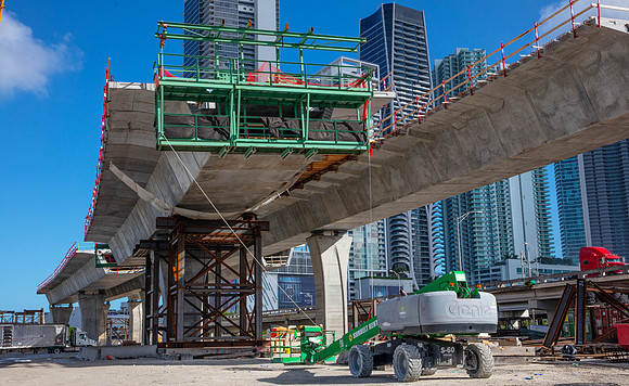 20201114_Connecting_Miami__75A7074
