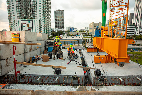 20200825_Connecting_MiamiIMG_1183