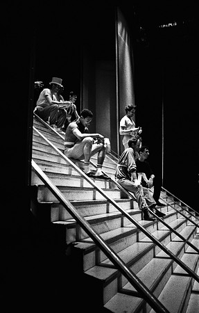 2523_FM_BW_35MM_CW_FOLES_JAN_1991_20