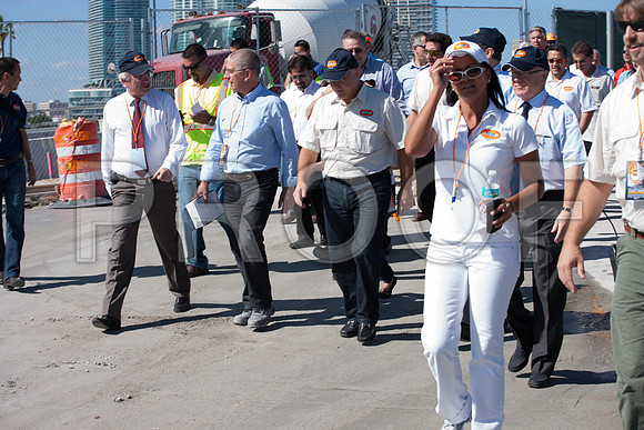 6071_DG_Miami_Tunnel_FL_11042011_VA0M4790