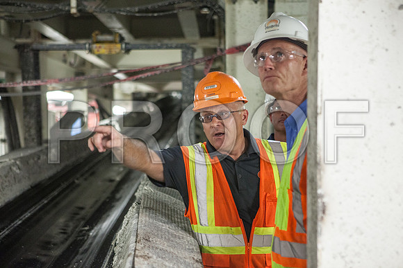 20120614-DG_Govenor_Rick_Scott_Visite_MT_Miami_FL_IMG-6546