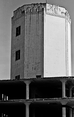 08124_BW_PERFORMING_ARTS_CENTER_01_05