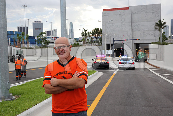 20140802_Miami_Tunnel_9C7C8954