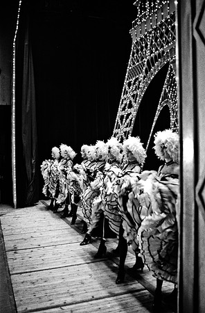 2512_FM_BW_35MM_CW_DEC_1991_24
