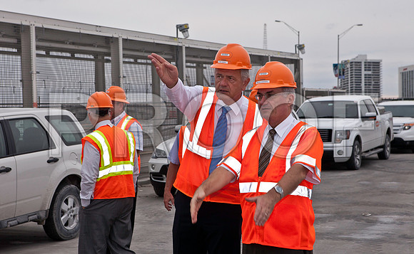 7031_DG_Mimai_Tunnel_01112012_Miami_FL_IMG_2737